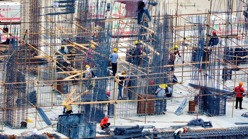 监理报价按建筑面积还是造价